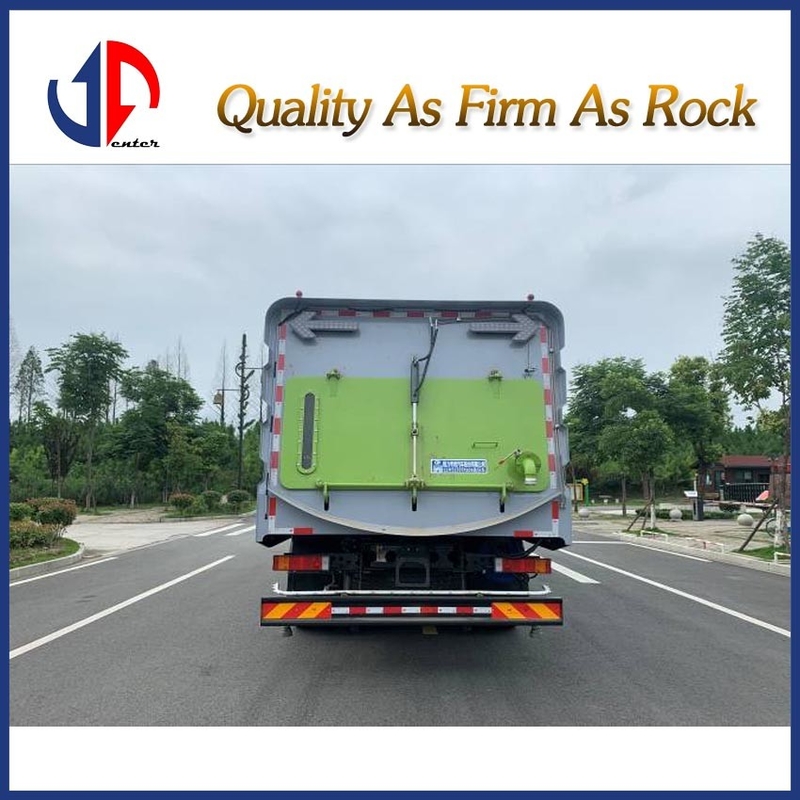 Máy quét đường (6x4) Loại ổ đĩa 6 * 4, LHD với tay lái trợ giúp